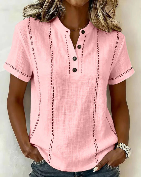T-shirt casual con scollo a V e bottoni